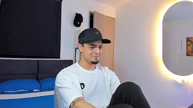 alejandro_calderon1 Шоу с уебкамера