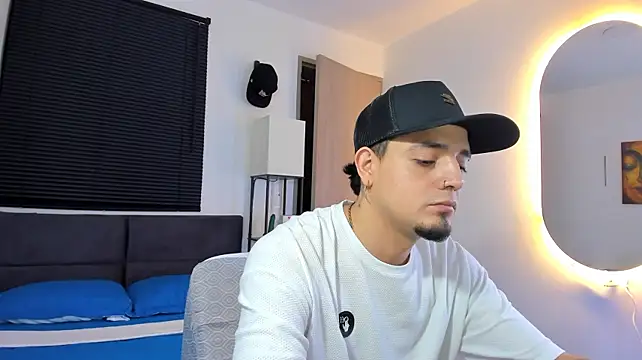 alejandro_calderon1 网络视讯表演