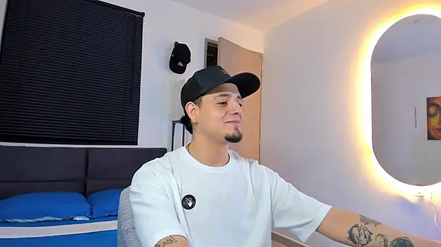 alejandro_calderon1 Show Webcam