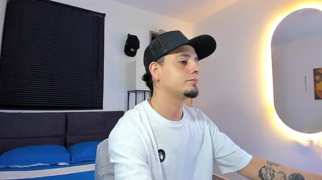 alejandro_calderon1 웹캠 쇼