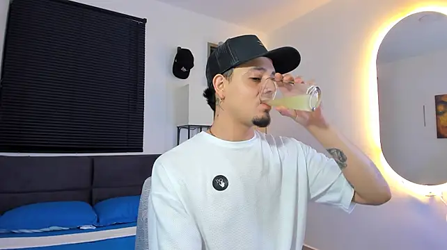 عرض كام alejandro_calderon1