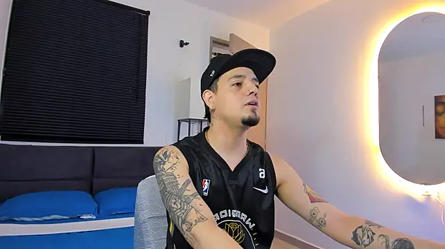 alejandro_calderon1 webcam show