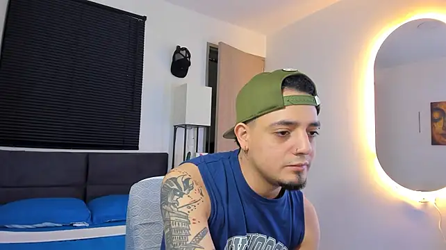 alejandro_calderon1n Webbikameraesitys