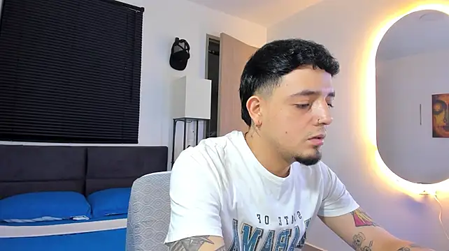 alejandro_calderon1 在線直播表演