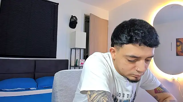 Pokazy przed kamerką – alejandro_calderon1