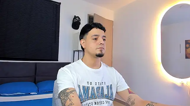 alejandro_calderon1's Webcam Show