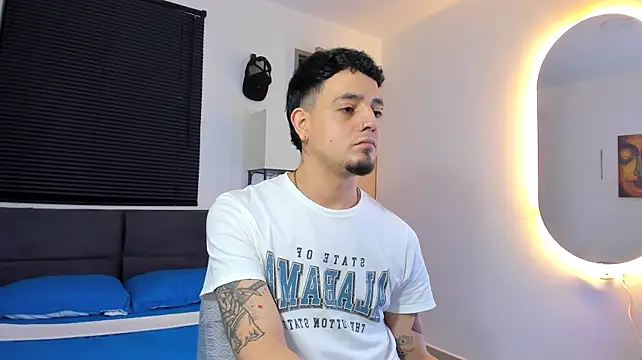 alejandro_calderon1n Webbikameraesitys