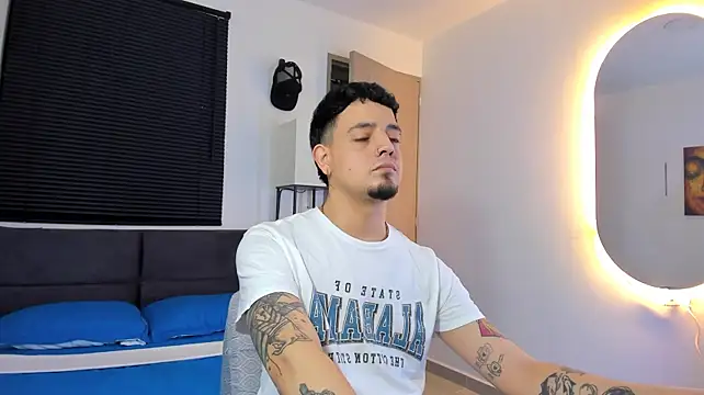 alejandro_calderon1 Webcam show