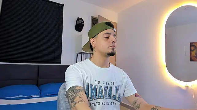Pokazy przed kamerką – alejandro_calderon1