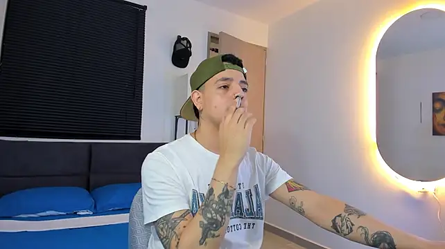 alejandro_calderon1 在線直播表演