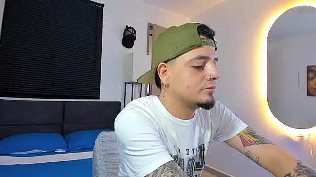 Вебкам-шоу alejandro_calderon1