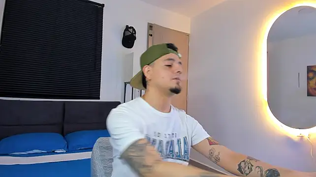 Вебкам-шоу alejandro_calderon1