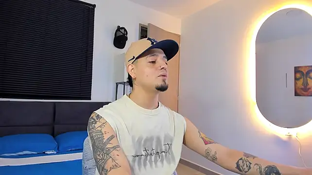 alejandro_calderon1のウェブカメラショー