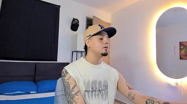 alejandro_calderon1 웹캠 쇼