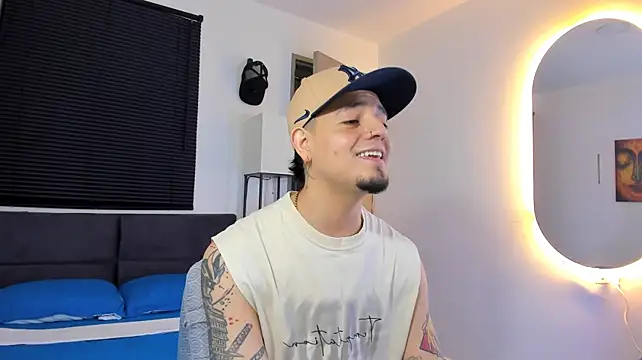 Show de alejandro_calderon1 na webcam