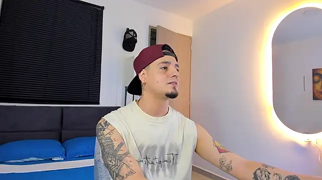 Вебкам-шоу alejandro_calderon1