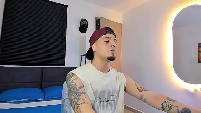 Webkamerová show alejandro_calderon1