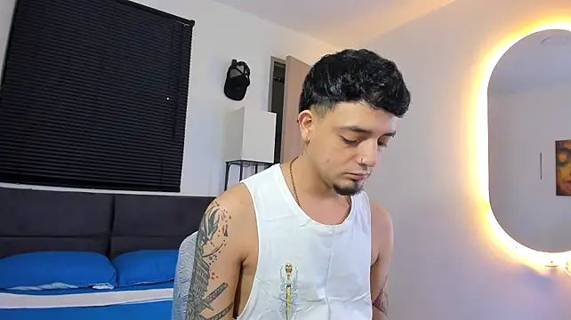 alejandro_calderon1 Шоу с уебкамера