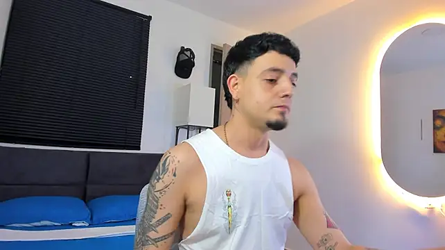 alejandro_calderon1 在線直播表演