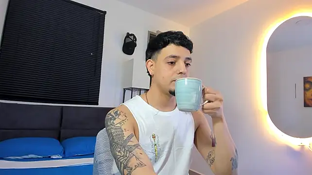 alejandro_calderon1 Webcam Show