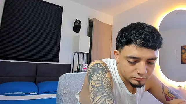 alejandro_calderon1 Шоу с уебкамера