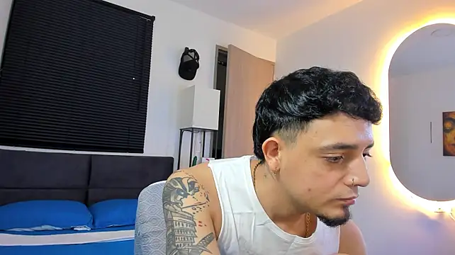 alejandro_calderon1 Webcam Show