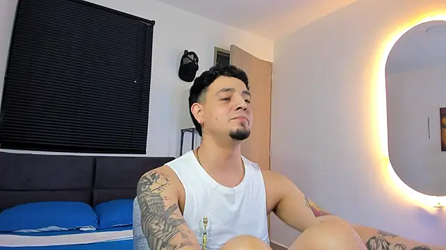 Вебкам-шоу alejandro_calderon1