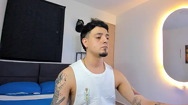 alejandro_calderon1 webcam show