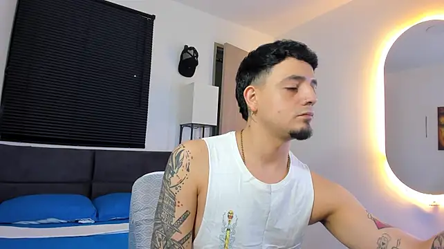 הופעת וובקאם של alejandro_calderon1