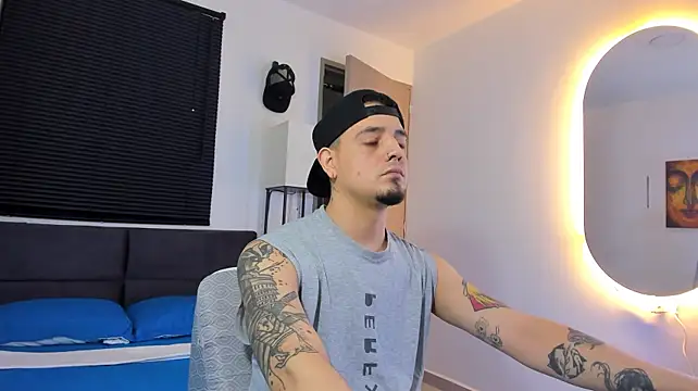 Webkamerová show alejandro_calderon1