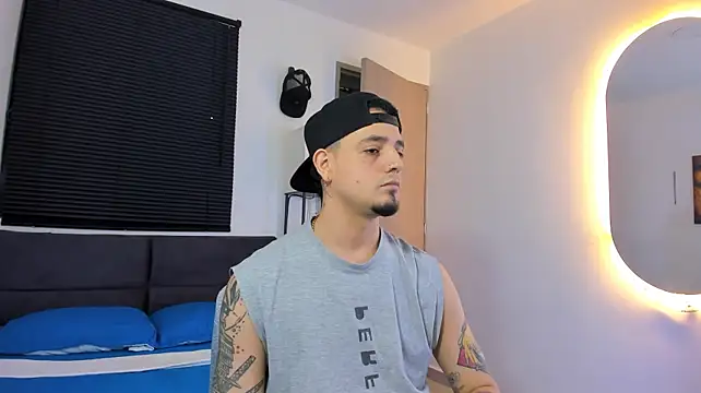 alejandro_calderon1 在線直播表演