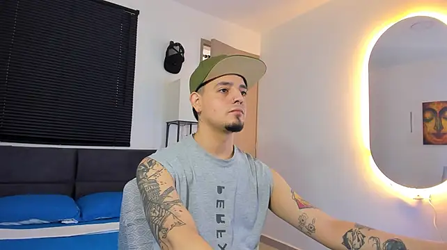 Pokazy przed kamerką – alejandro_calderon1