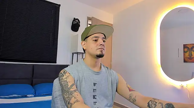 Show de alejandro_calderon1 na webcam