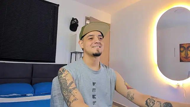 alejandro_calderon1 Show Webcam