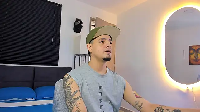 Show de alejandro_calderon1 na webcam