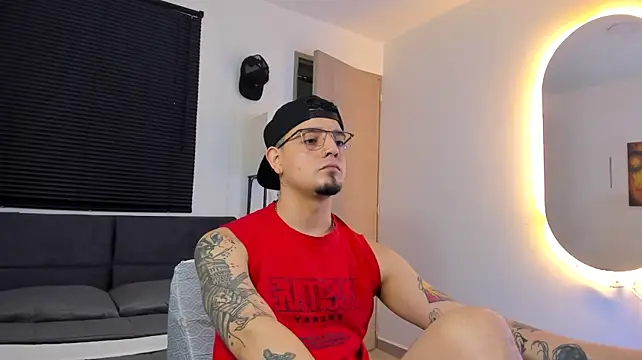 alejandro_calderon1 Webcam Show