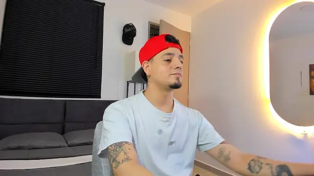 alejandro_calderon1 Шоу с уебкамера
