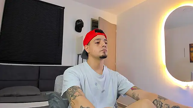 alejandro_calderon1 Webcam Show
