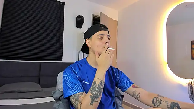 Show de alejandro_calderon1 na webcam