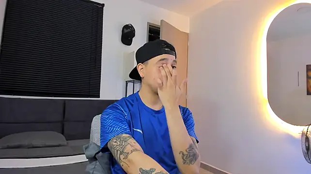 alejandro_calderon1 网络视讯表演