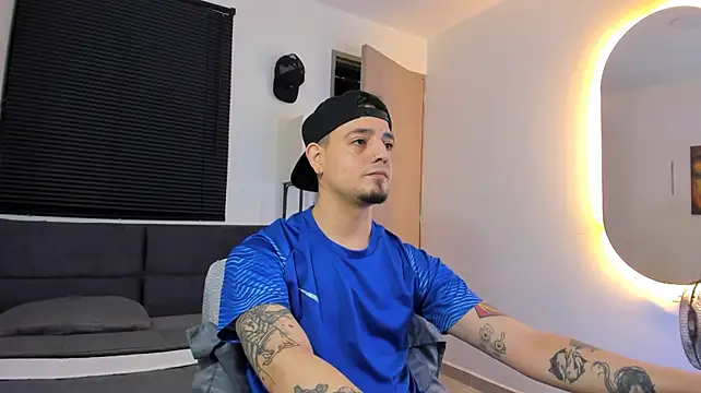 הופעת וובקאם של alejandro_calderon1