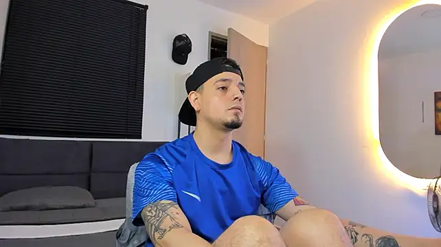 Webkamerová show alejandro_calderon1