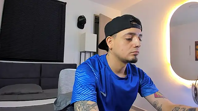 alejandro_calderon1 Pertunjukan Webcam