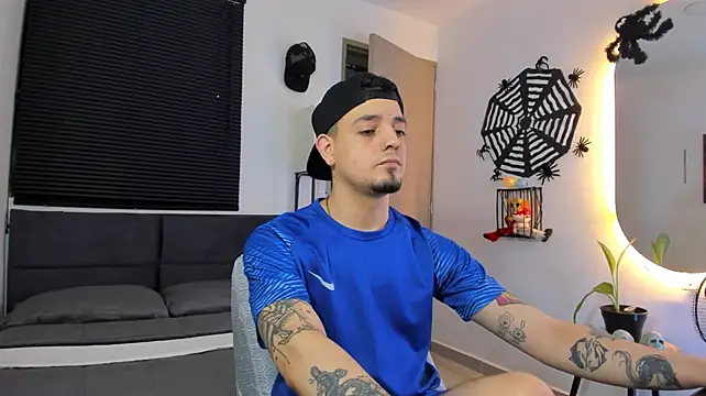 alejandro_calderon1 Pertunjukan Webcam