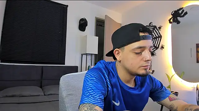 alejandro_calderon1 Pertunjukan Webcam