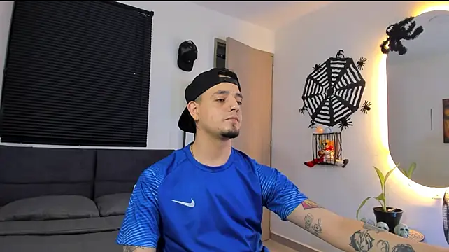 alejandro_calderon1 网络视讯表演