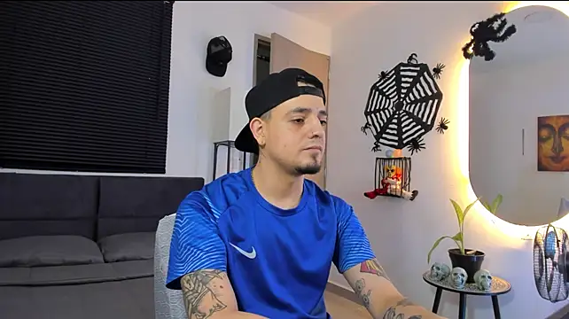 alejandro_calderon1 网络视讯表演
