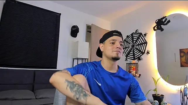 alejandro_calderon1 网络视讯表演