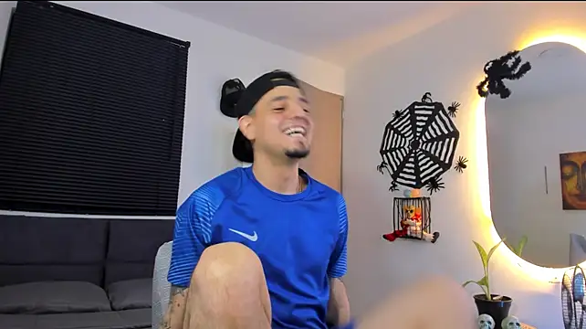 Pokazy przed kamerką – alejandro_calderon1