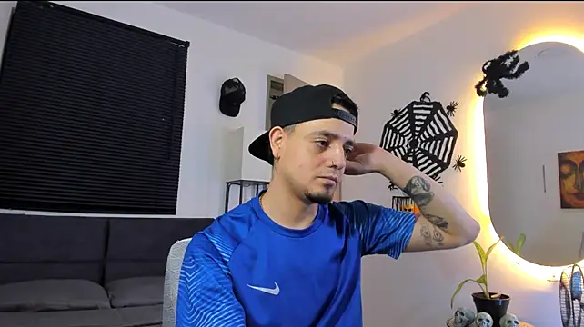 הופעת וובקאם של alejandro_calderon1